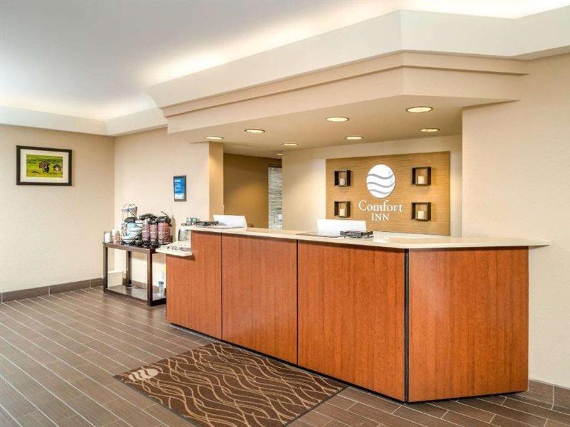 Comfort Inn & Suites Grundy Экстерьер фото