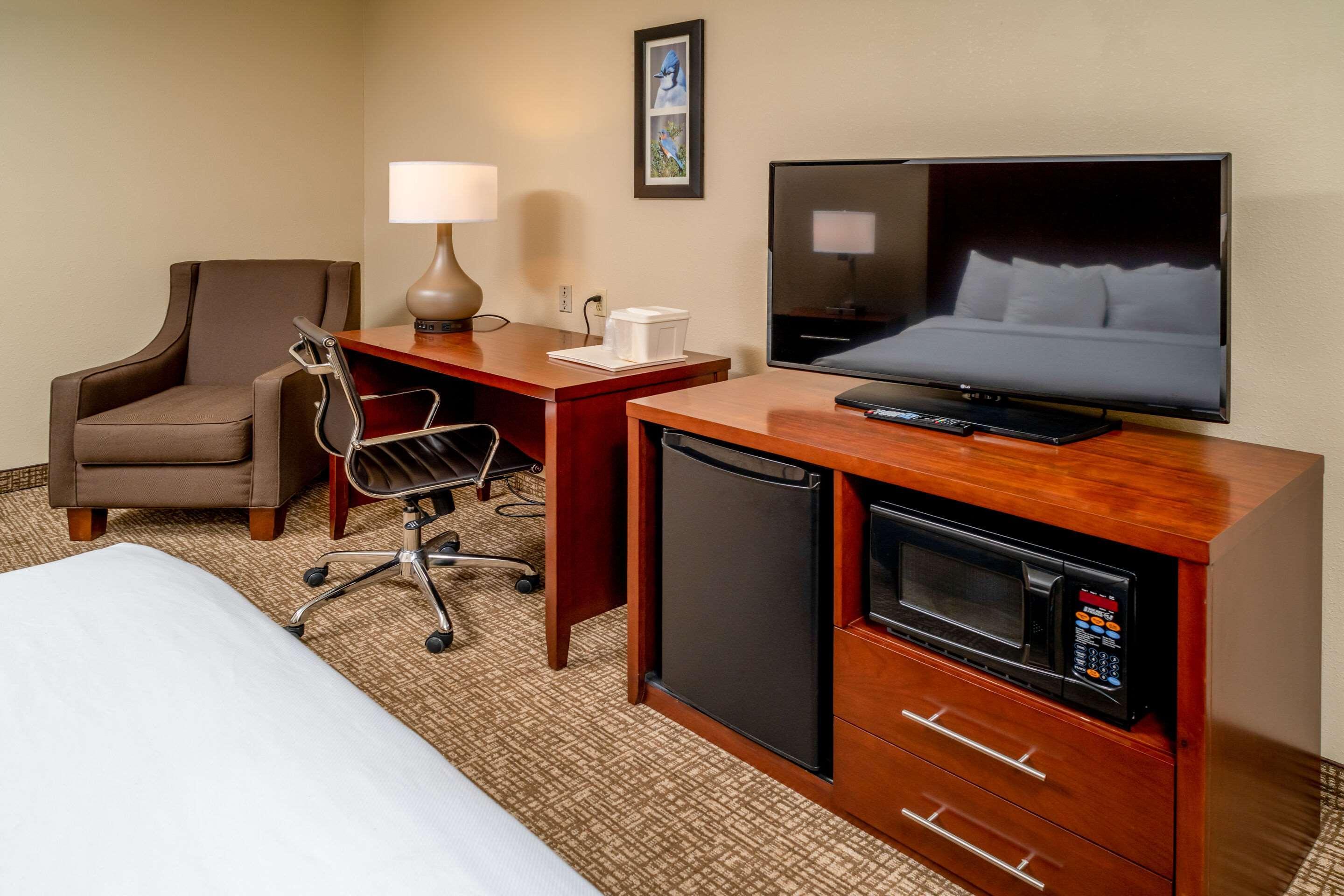 Comfort Inn & Suites Grundy Экстерьер фото