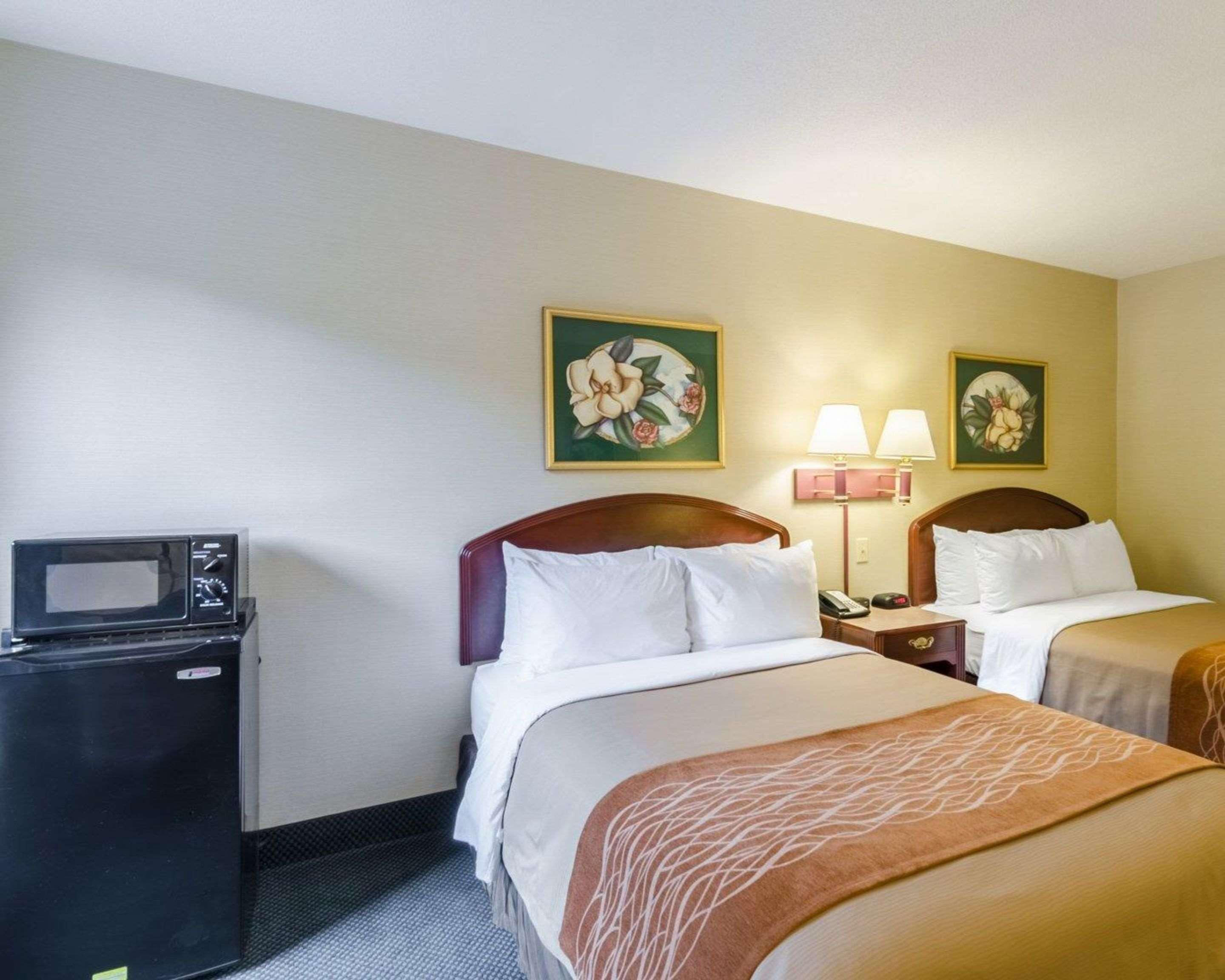 Comfort Inn & Suites Grundy Экстерьер фото