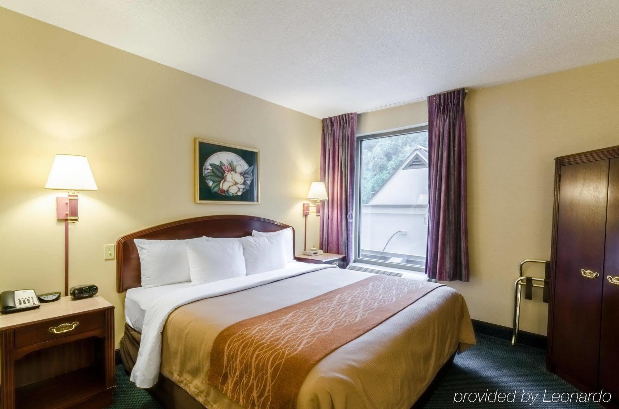 Comfort Inn & Suites Grundy Экстерьер фото