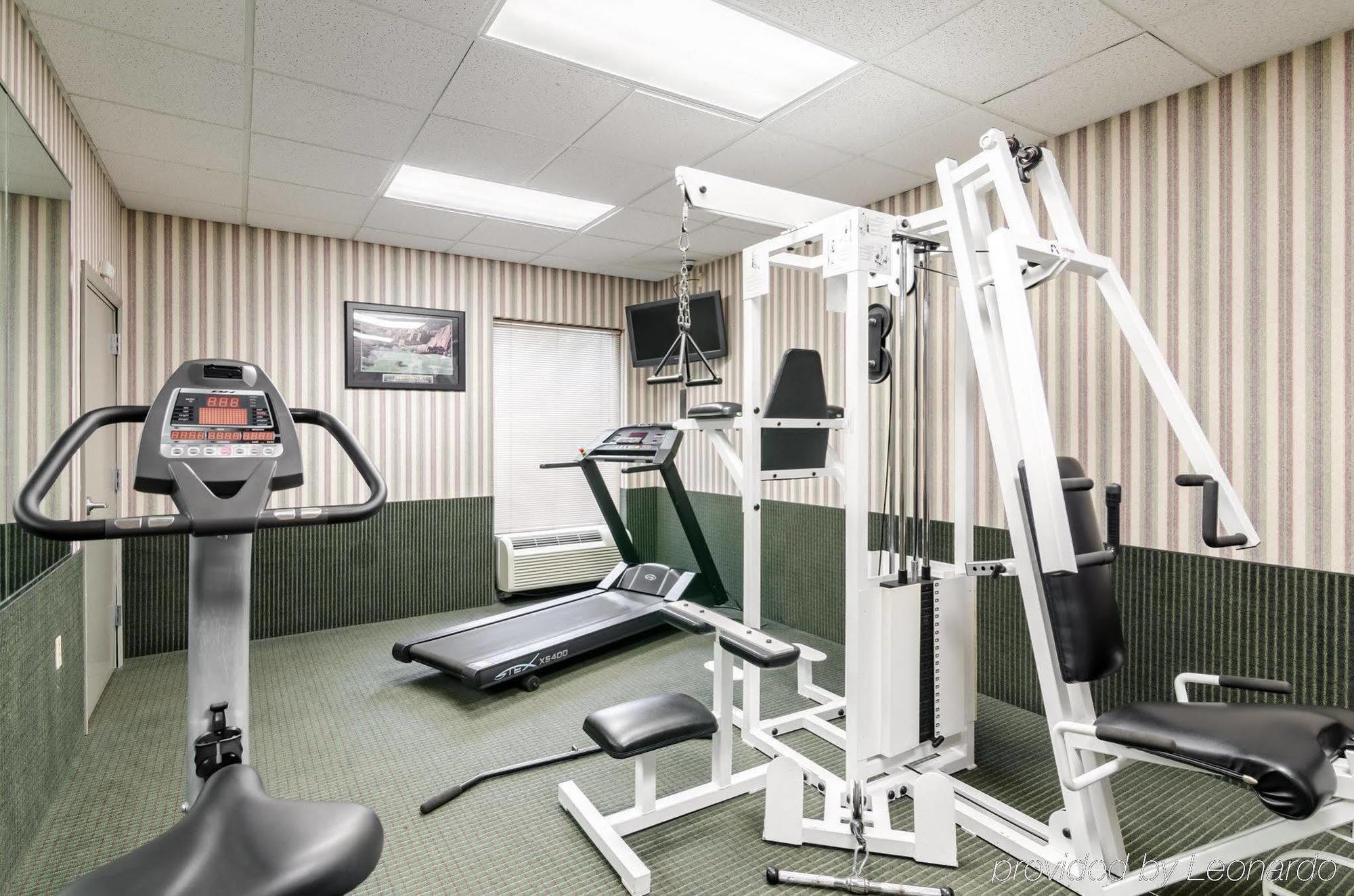 Comfort Inn & Suites Grundy Экстерьер фото